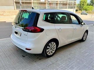 Opel Zafira Tourer 2016