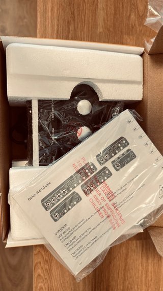 Behringer U-PHORIA UM2 Interfaz Audio