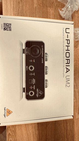 Behringer U-PHORIA UM2 Interfaz Audio
