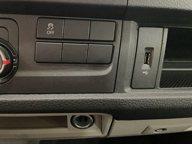 Volkswagen Transporter 2019, foto 31