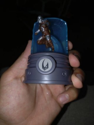 Bebé Yoda y Mandalorian Burger King