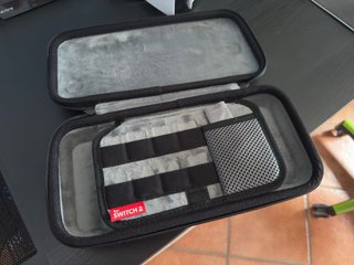Funda Savage Raven para Nintendo Switch 2