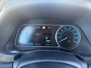 Leaf 40kWh Acenta 110kW