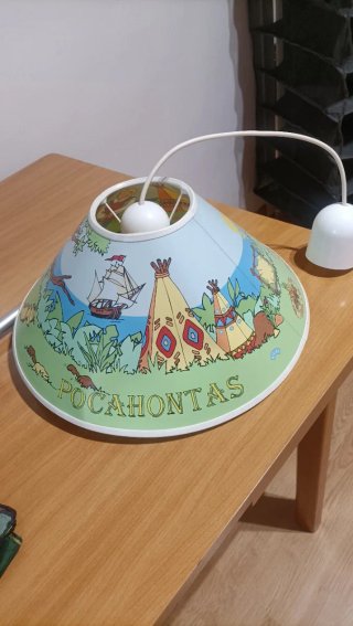 Lámpara infantil Pocahontas
