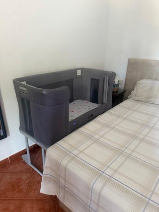 Cuna Colecho Chicco Next2Me Magic - Como Nueva