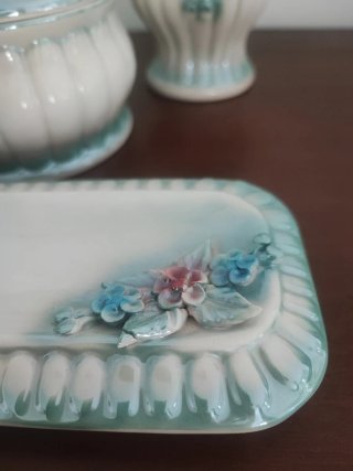Set trucco vintage con fiori