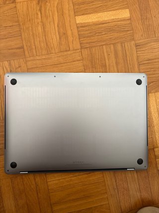MacBook Pro 15’ A1990 Despiece