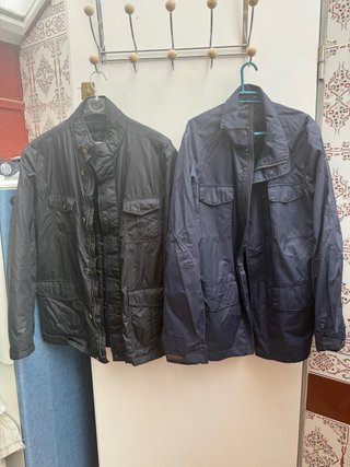 Cazadoras de hombre gris