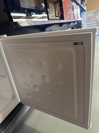 Congelador GERATEK blanco