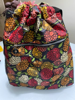 Mochila flores nylon