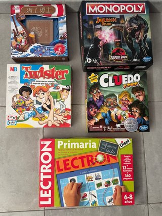 Pack 5 Juegos de Mesa: Monopoly, Twister, Cluedo..