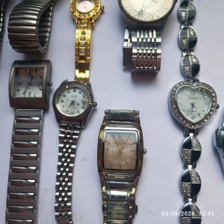 Orologi vintage per ricambi