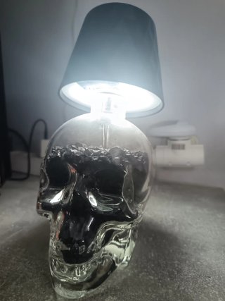 Lámpara Diseño Calavera Transparente