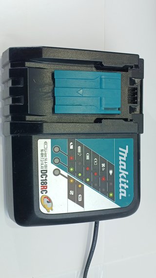 Martillo Perforador MAKITA DHR165