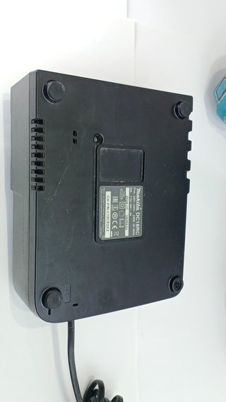 Martillo Perforador MAKITA DHR165