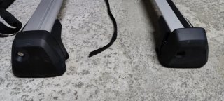 Barras de techo originales Volvo XC40