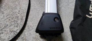 Barras de techo originales Volvo XC40