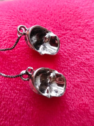 Pendientes calavera