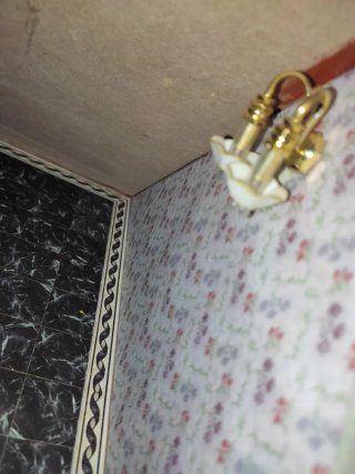 Casa de muñecas de madera con accesorios