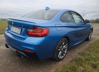 BMW M235i