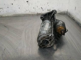 Motor arranque renault trafic caja cerrada 421942