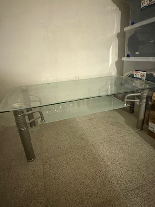 Mesa de centro cristal y metal