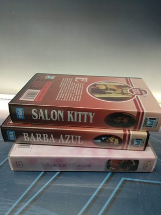 3 peliculas VHS, cine erotico, SALON KITTY - barba azul - DELICIAS TURCAS