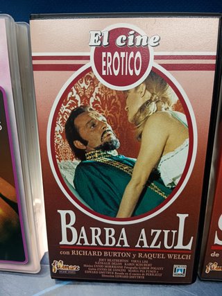 3 peliculas VHS, cine erotico, SALON KITTY - barba azul - DELICIAS TURCAS