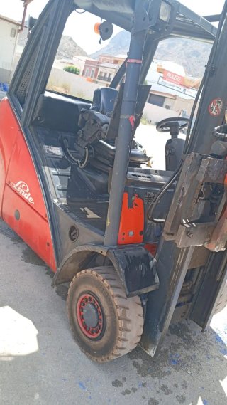 Carretilla Elevadora Linde H20 D – Diésel