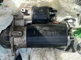 Motor de arranque 1005 831 230