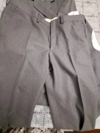 Traje de lana gris de caballero