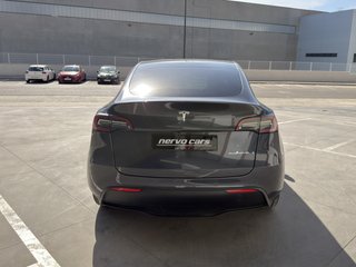 Tesla Model Y GRAN AUTONOMIA PILOTO MEJORADO!