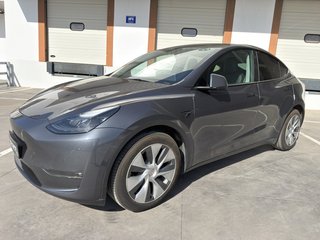 Tesla Model Y GRAN AUTONOMIA PILOTO MEJORADO!