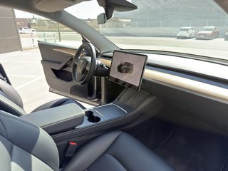 Tesla Model Y GRAN AUTONOMIA PILOTO MEJORADO!