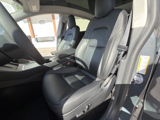 Tesla Model Y GRAN AUTONOMIA PILOTO MEJORADO!