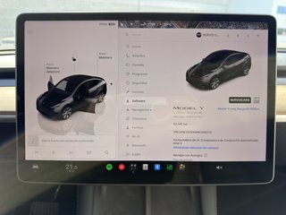Tesla Model Y GRAN AUTONOMIA PILOTO MEJORADO!