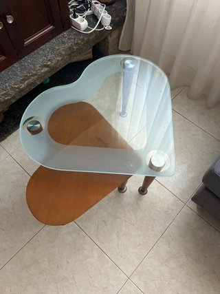Mesa auxiliar doble cristal y madera