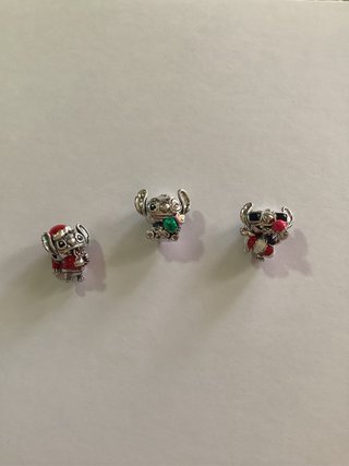 Lote 3 charms Stitch