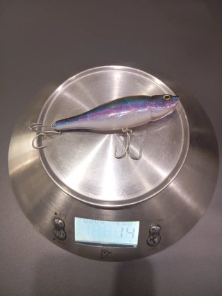 Lote 8 señuelos pesca superficie