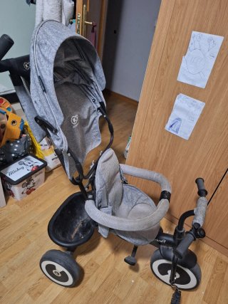 Triciclo Kinderkraft gris