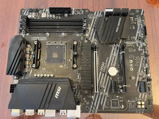 Placa Base MSI B550-A PRO