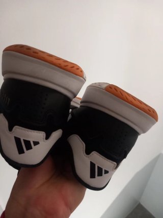 Adidas Ligra Talla 41