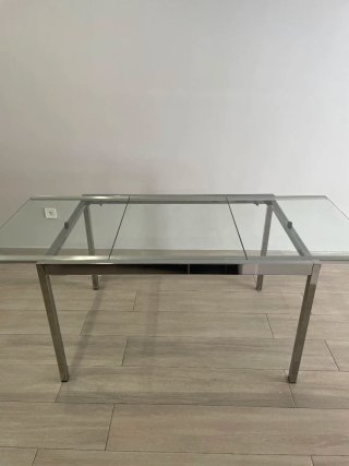 Mesa cristal extensible + 4 sillas