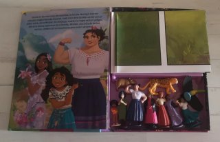 Libro Disney Encanto con Figuras y Tapete