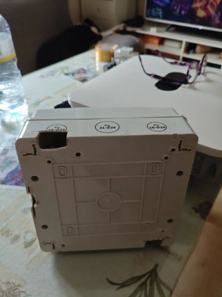 Caja de protección eléctrica