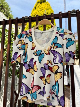 Camiseta de mariposas - Sin estrenar -