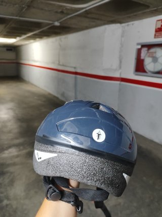 Bicicleta B'Twin Rockrider 6.0 + casco