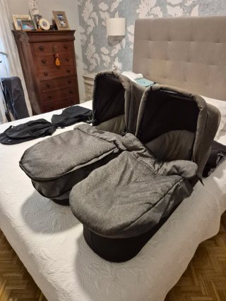 2 Capazos y 2 hamacas Mountain Buggy. Usado 4meses