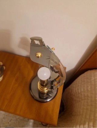 Lámparas de mesa modernas de vidrio y metal