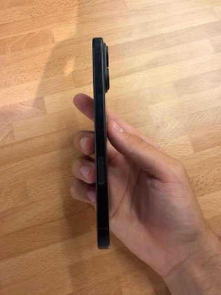 iPhone 16 Nero